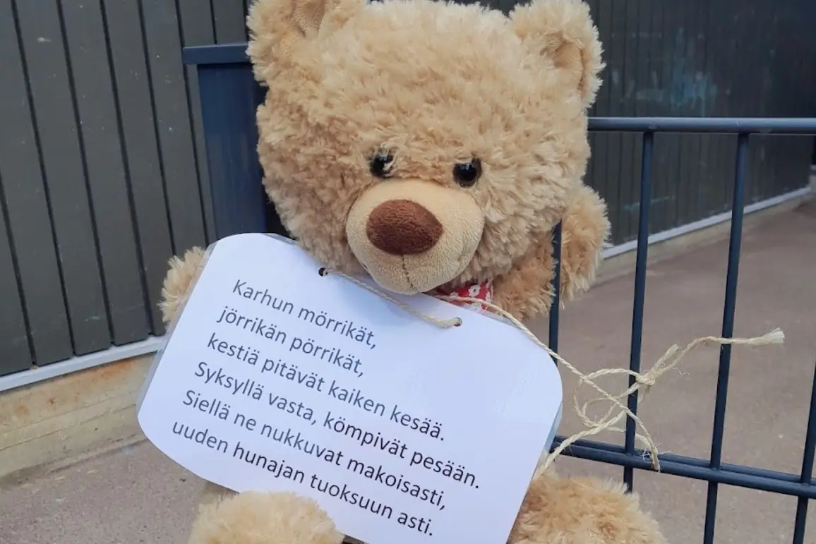 Familjeaktiviteter och stationer på Förpellet — Leikkipuisto Etupelto, Helsingfors