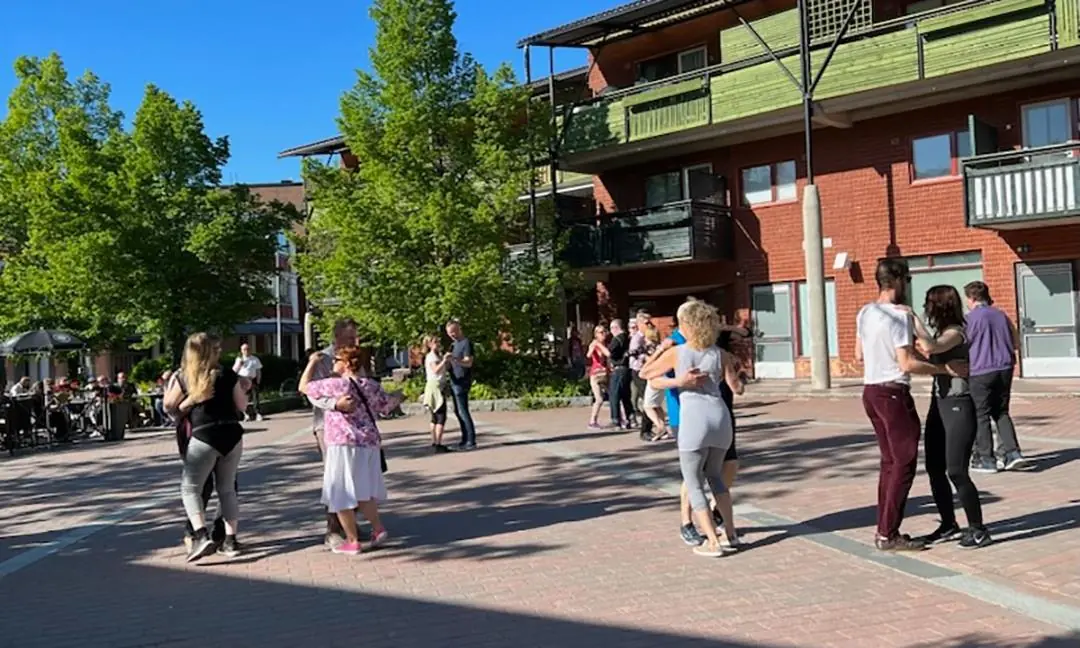 City Dances at Malminkartano Puustellinaukio — Kanneltalo, Helsinki
