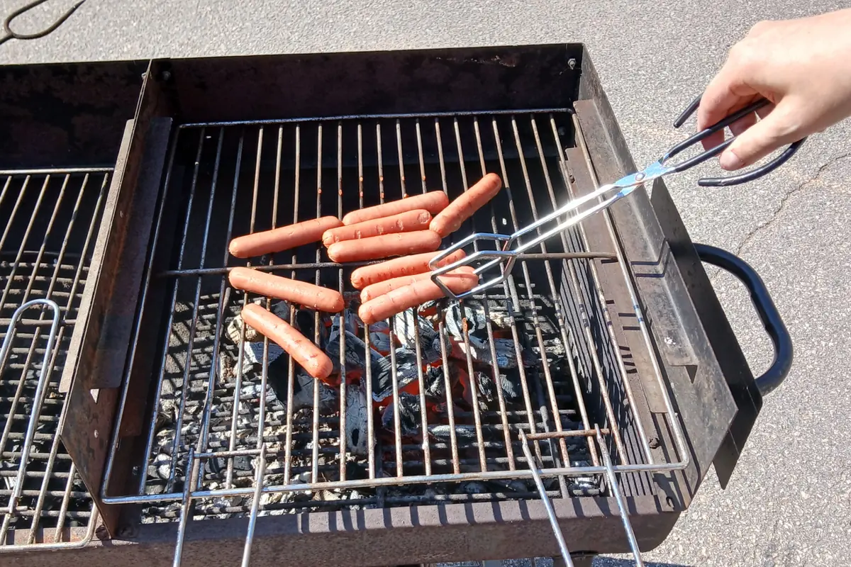 Grill on Full Blast! — Leikkipuisto Linja, Helsinki