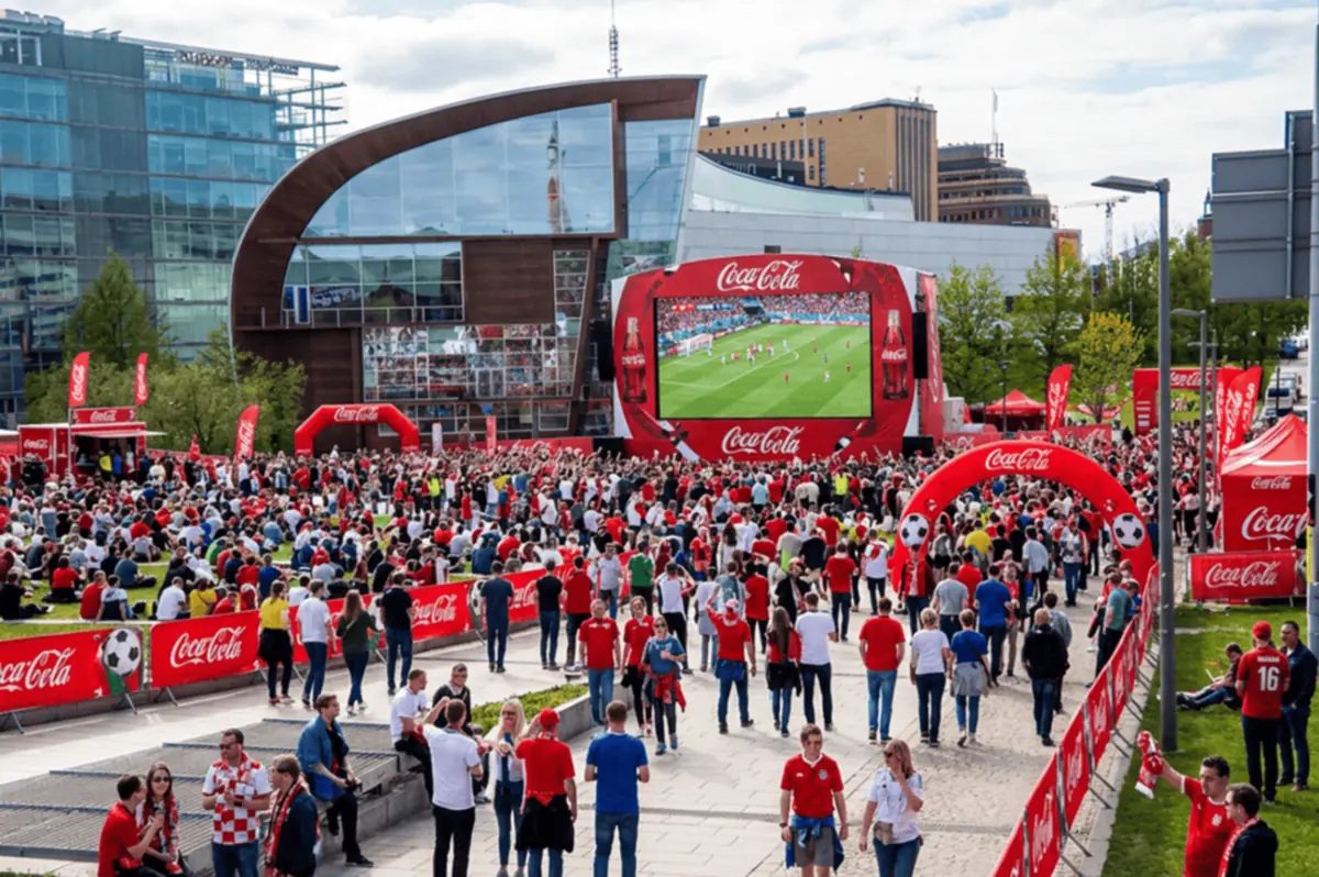 Coca Cola Fan Zone — Musiikkitalo, Helsinki