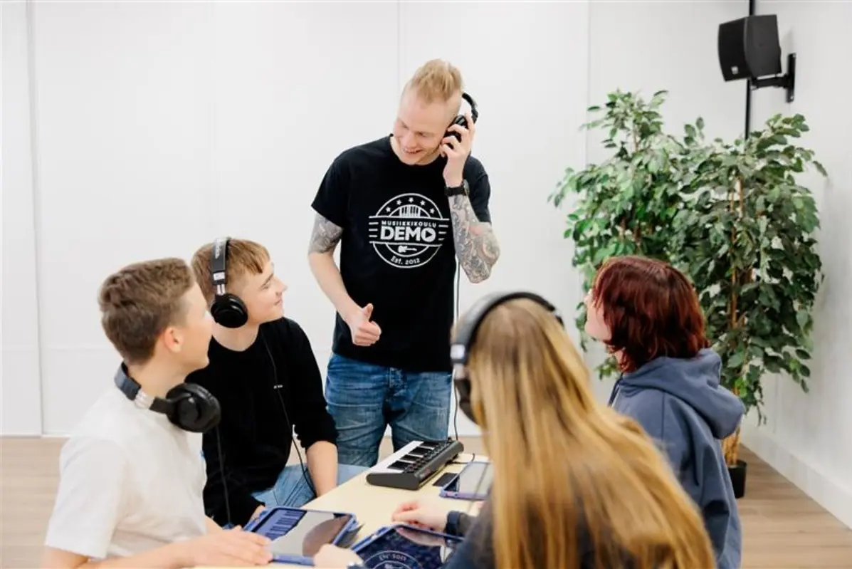 Helsinki-päivän biisipaja — Keskustakirjasto Oodi, Helsinki
