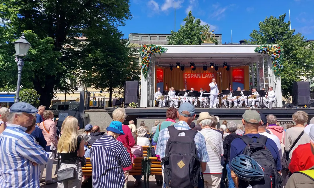 MIL-Espa: Försvarsmaktens värnpliktsmusikkårs konsertorkester — Espan lava, Helsingfors