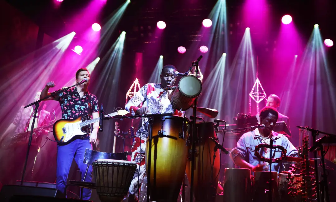 Helsinki Cotonou Ensemble — Espan lava, Helsingfors