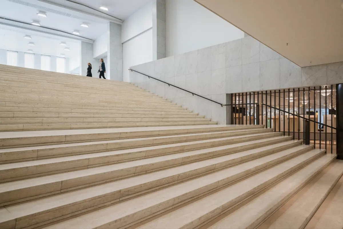 Guidade rundvandringer i Finlandia-huset — Finlandia-talo, Helsingfors