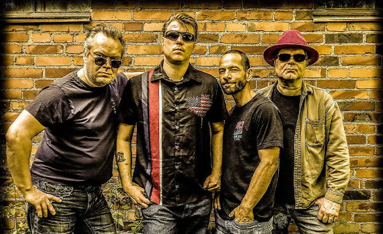 Mean Silver Machine, TreZ Zombreros, Bolt Factory — On The Rocks, Хельсинки