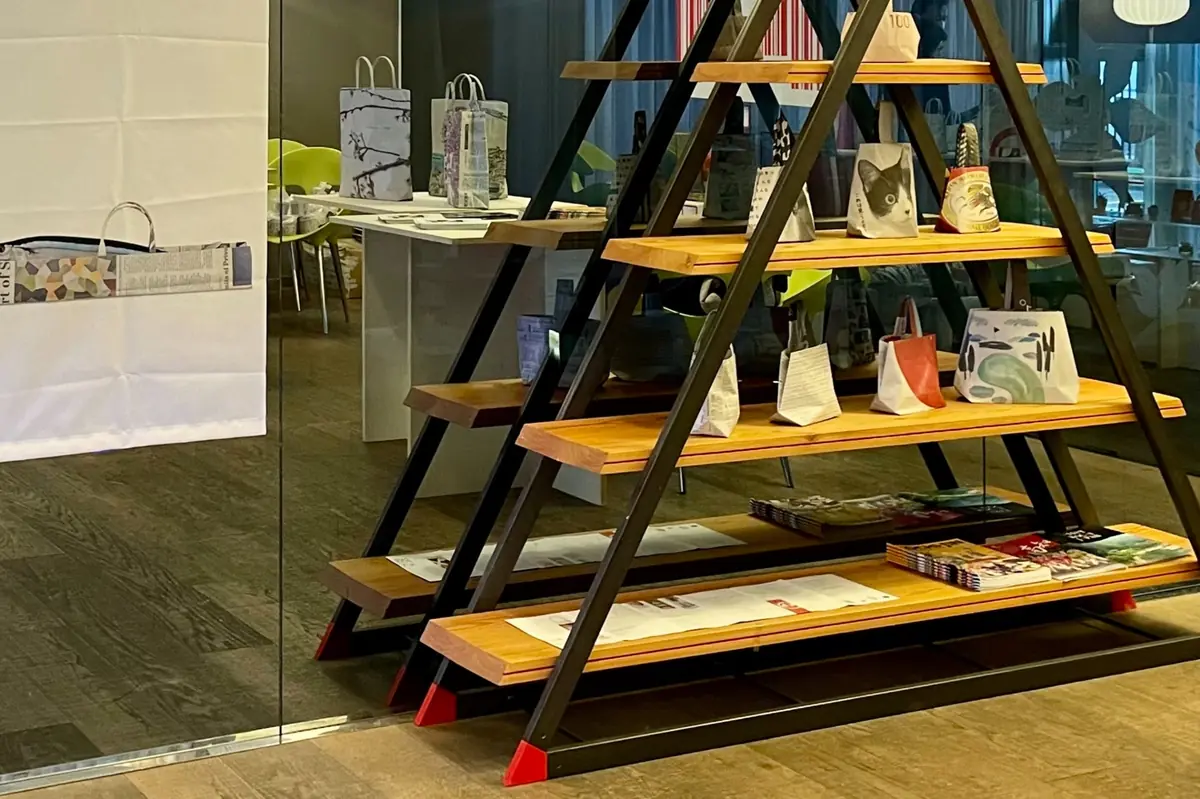 Workshop: Let's Make a Shimanto Newspaper Bag! — Keskustakirjasto Oodi, Helsinki