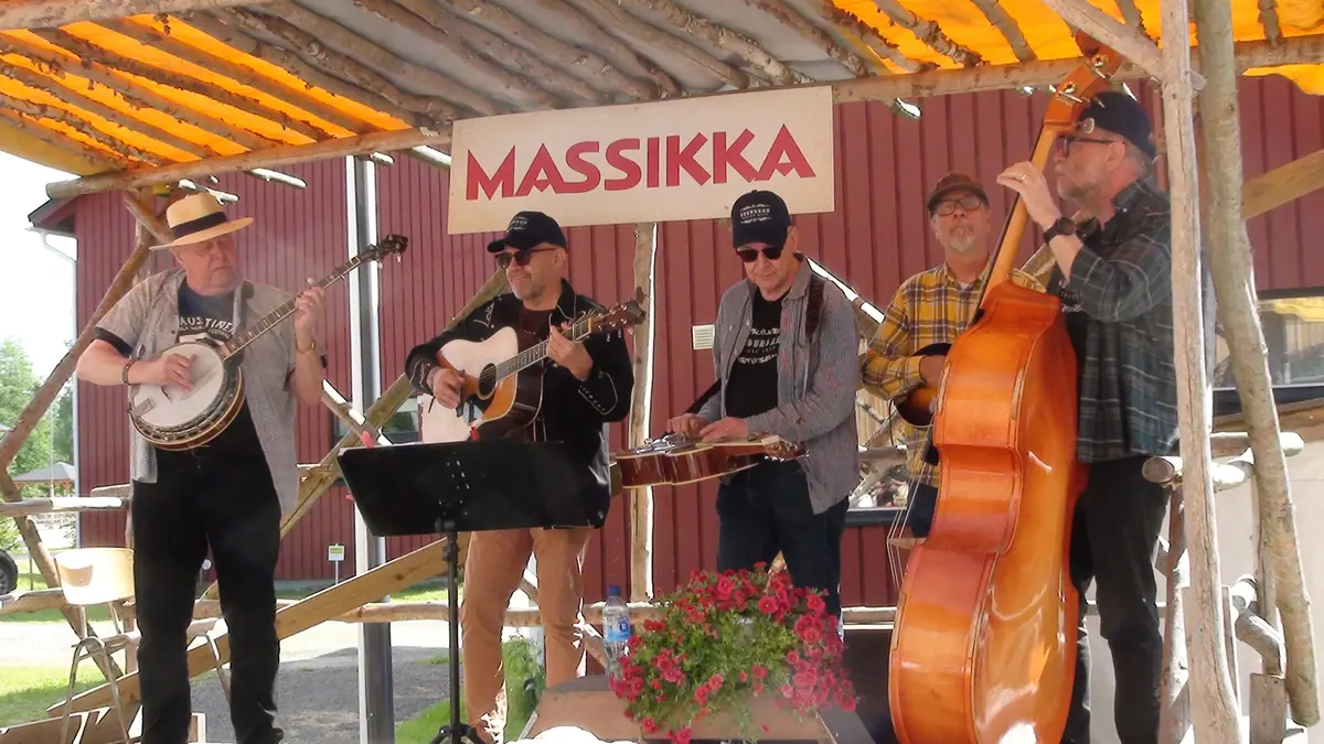 Suburban String Band - Open Stage — Espan lava, Хельсинки