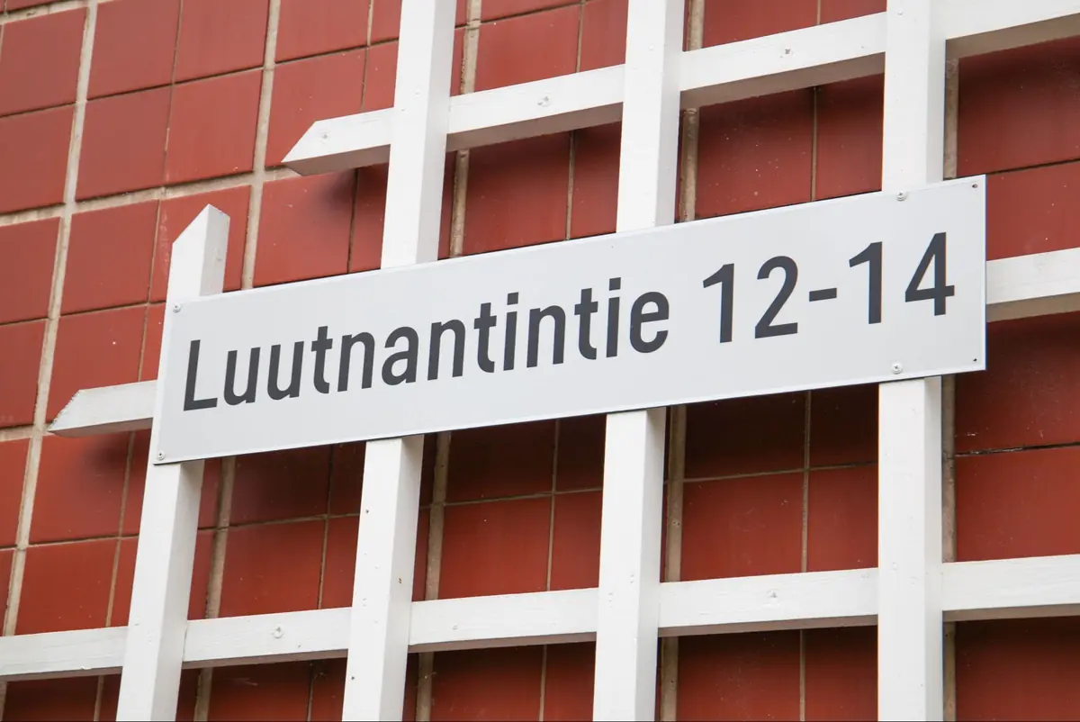 Toponymy Walk - Malminkartano — Malminkartanonaukio, tapahtuma-alue, Helsinki