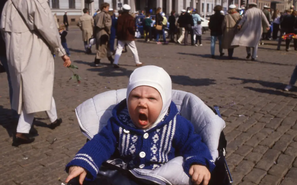 Kasarirastit — Hakasalmen huvila, Helsinki