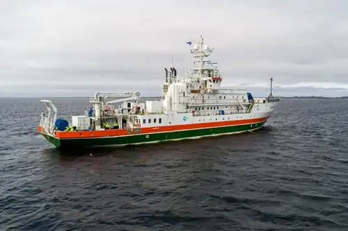 Tutkimusalus Arandan avoimet ovet