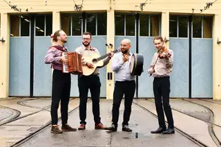 Céilidh Dancing i Pasila bibliotek