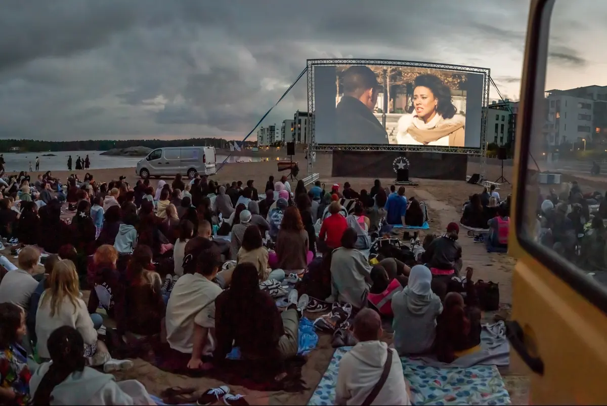 Filmkveld på Solbadstranden — Aurinkolahden uimaranta, Helsinki