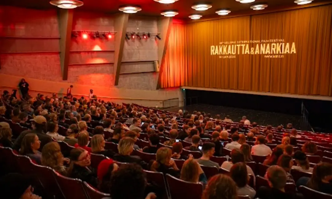 Pulpettikino - Kjærlighet & Anarki — Stoa, Helsinki