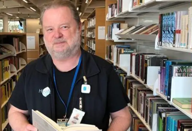 Lesegruppen på Flaggskippets bibliotek — Lippulaivan kirjasto, Espoo
