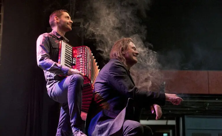 Sir Elwood Duo — Kulttuuritalo Telakka, Tampere