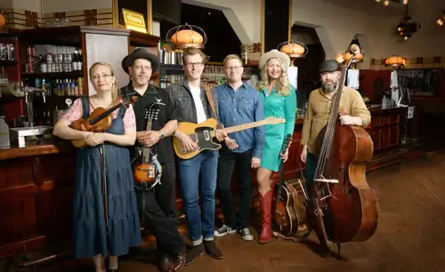 Hilland Playboys, Jakob & Minna