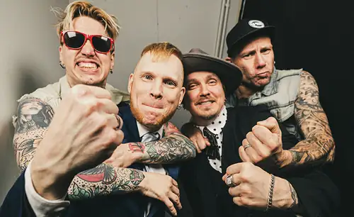 Nyrkkitappelu, Aino & Hajonneet, Grillijono K.O.