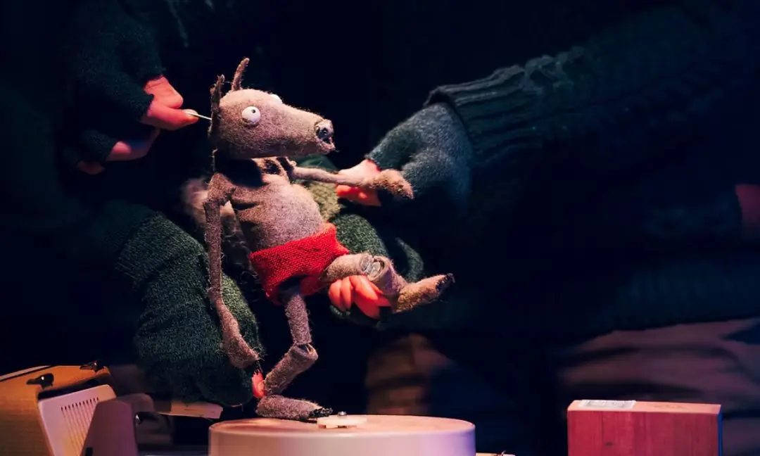 Teatteri QO: Susi pöksyssä — Annantalo, Helsinki