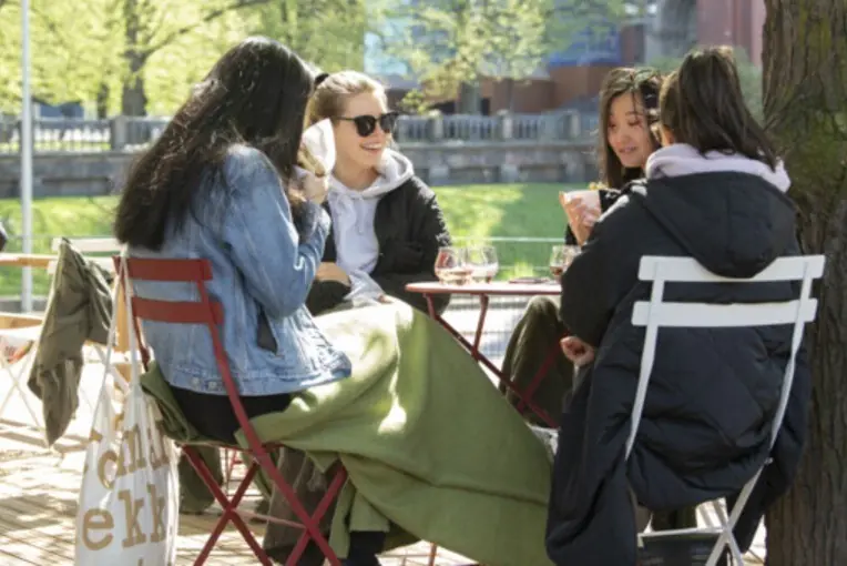 Girls' Club — Luuppi Nuorisotalo, Helsinki