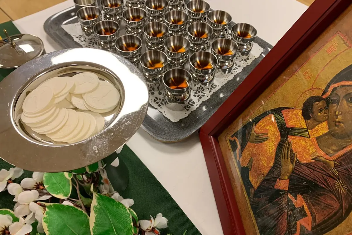 Welcome to a Shared Communion Service — Kontulan seniorikeskus/Palvelukeskus, Helsinki