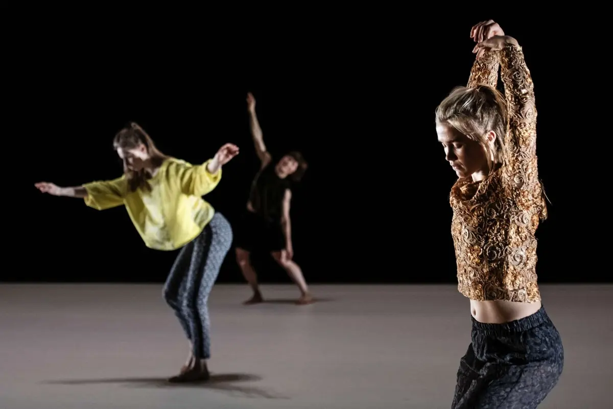 Improvised Dance and Piano Performance — Kontulan seniorikeskus/Palvelukeskus, Helsinki