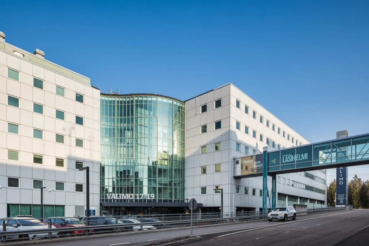 Tule keskustelemaan Pitäjänmäestä — Englantilaisen koulun lukio, opiskeluterveydenhuolto, Helsinki