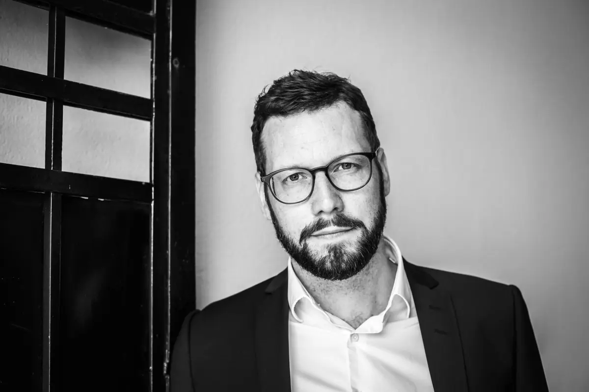 Author Joel Haahtela Visits — Lauttasaaren kirjasto, Helsinki