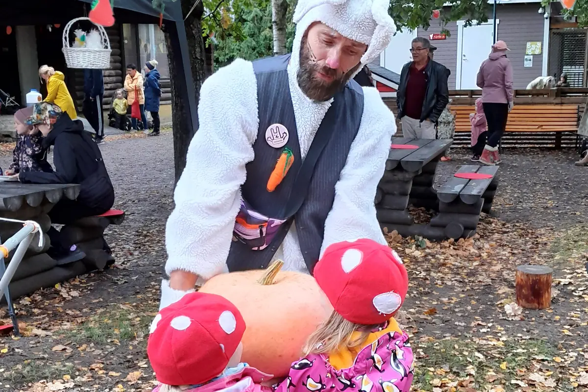 Linnunrata Harvest Festival — Leikkipuisto Linnunrata, Helsinki