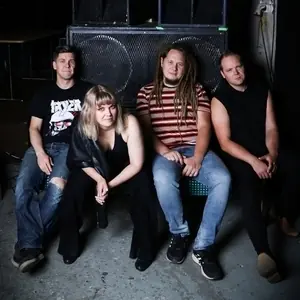 Saa kiljua — Punk ja Yäk, Helsinki