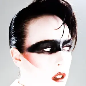 Allie X — Kulttuuritehdas Korjaamo, Helsinki