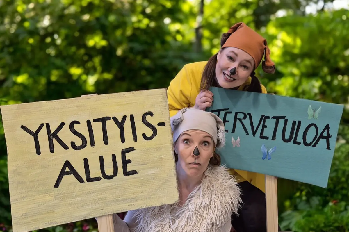 Molli Performance — Malmin kirjasto, Helsinki