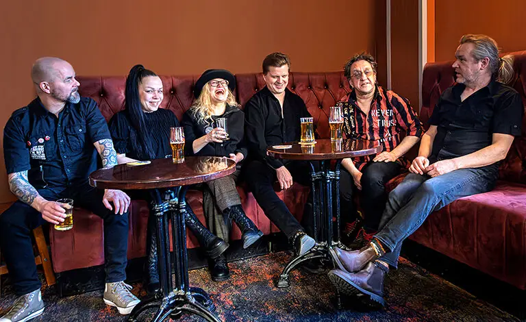 Loretta Problem, Sorrowhearts — On The Rocks, Helsinki