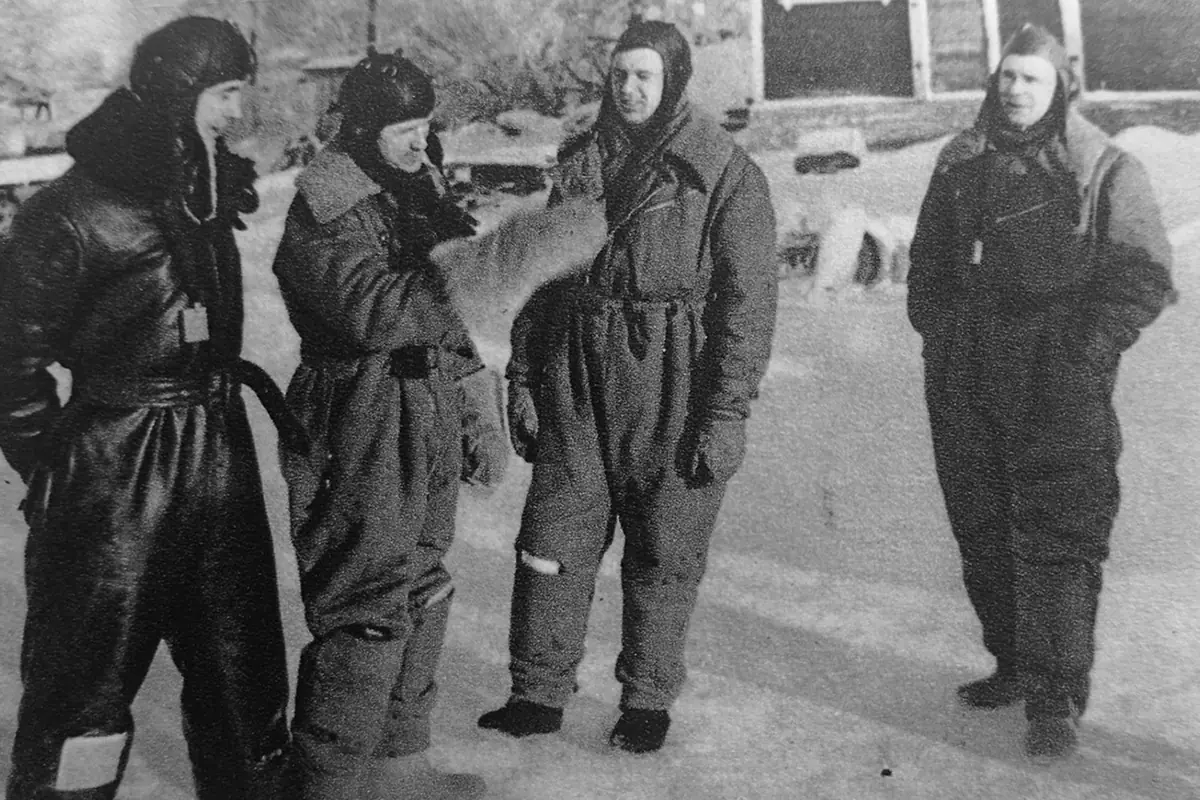 Pilvenveikko Tapani Harmaja, lentäjä, kirjailija ja lehtimies - vieraana Eero Haarla — Rikhardinkadun kirjasto, Helsinki