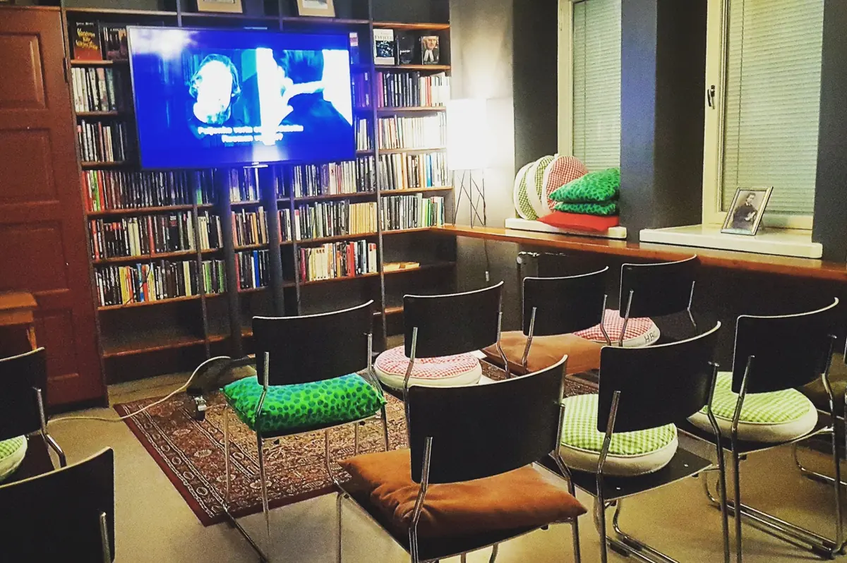 Kallion Päiväkino klo 13 — Kallion kirjasto, Helsinki